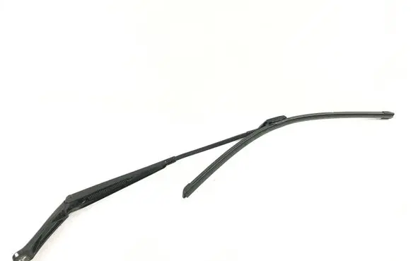 Peugeot 508 Windshield/front glass wiper blade 9686437680 3392125877