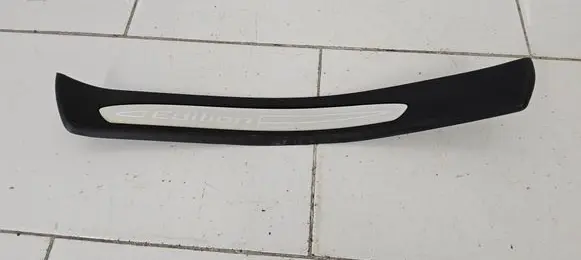 BMW 5 E60 E61 Other sill/pillar trim element 7898823 7172291