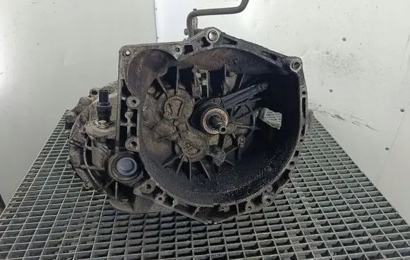 Renault Master II Manual 5 speed gearbox PF1S08PF1013