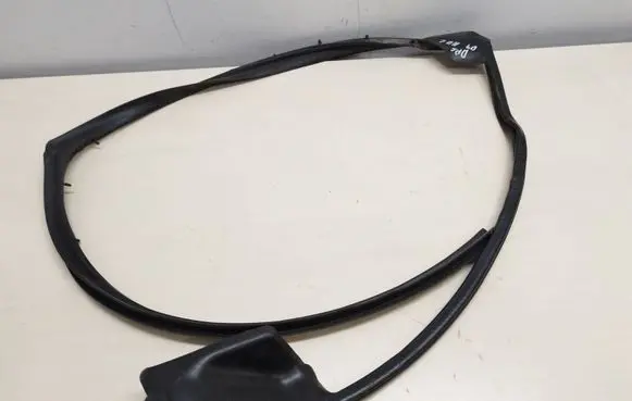 Audi A8 S8 D4 4H Rubber seal rear door 4H0839718