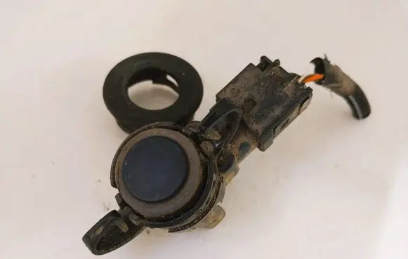 Fiat Doblo Parking PDC sensor 1368915080