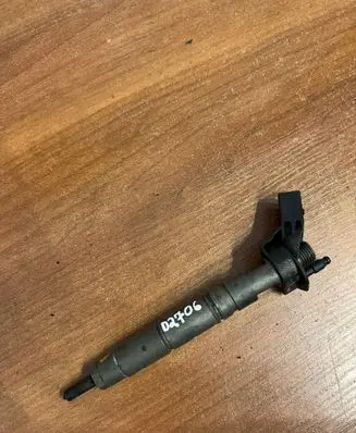 Mercedes-Benz GLS X166 Fuel injector A642070 D2706