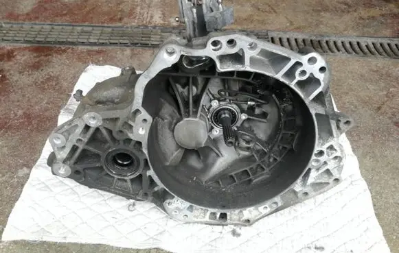 Suzuki Swift I Manual 5 speed gearbox