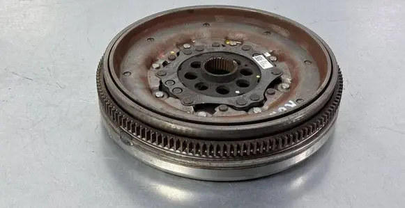 Skoda Kodiaq Flywheel 05L105266K