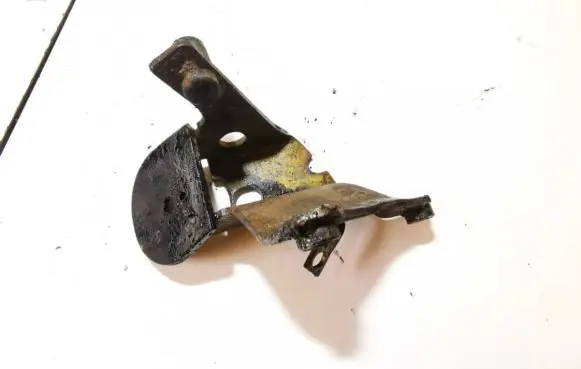 Volkswagen Golf II Engine mounting bracket