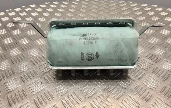 Toyota Avensis T250 Passenger airbag 4003701