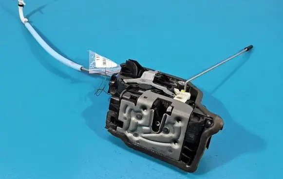 BMW X3 G01 Front door lock 9492094 IMPRK1612031