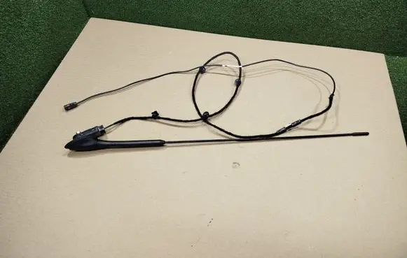 Ford Transit VII Radio antenna 