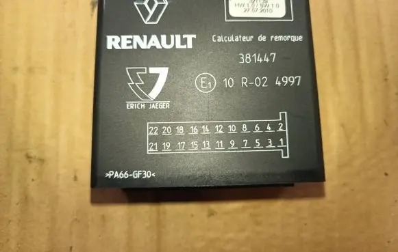 Renault Latitude (L70) Tow bar trailer control unit/module 10R024997 381447