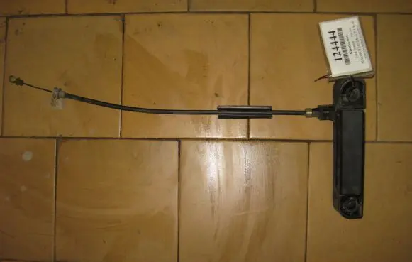 Ford Transit Shock absorber/damper mounting bracket 