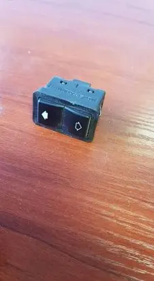BMW 7 E38 Electric window control switch 8368974