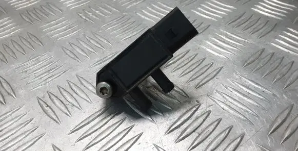 Jaguar F-Pace Exhaust gas pressure sensor G4D35L200AB