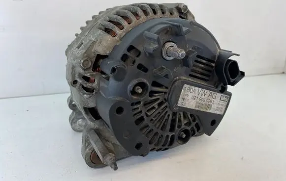Volkswagen PASSAT B6 Generator/alternator 021903026L 2542783