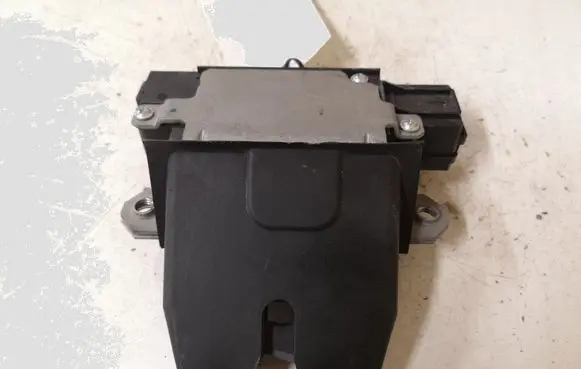 Ford Focus C-MAX Tailgate/trunk/boot lock/catch/latch 3M51R442A66