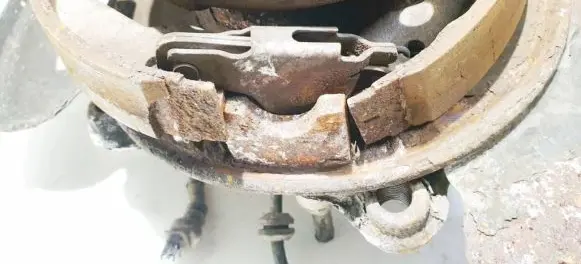 Audi Q7 4L Handbrake/parking brake pads 
