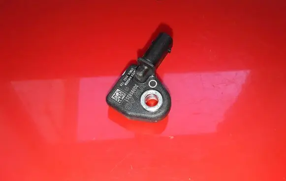 Skoda Octavia Mk3 (5E) Airbag deployment crash/impact sensor 3Q0959351 270614