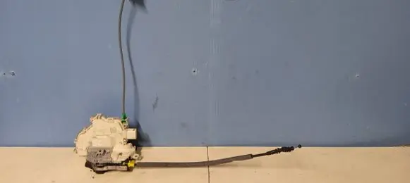 Audi A5 Front door lock