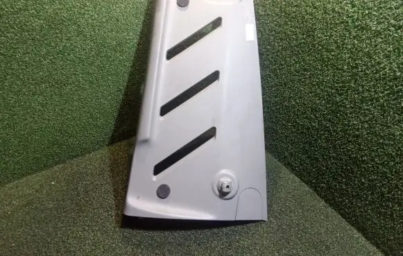 Sun visor clip/hook/bracket