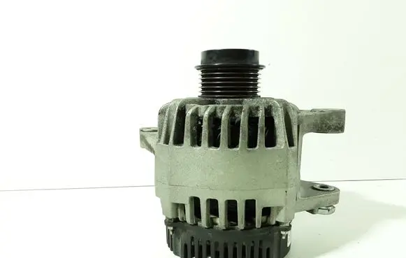 Toyota Auris 150 Generator/alternator 270600T010 MS1012100910 MS1214020580