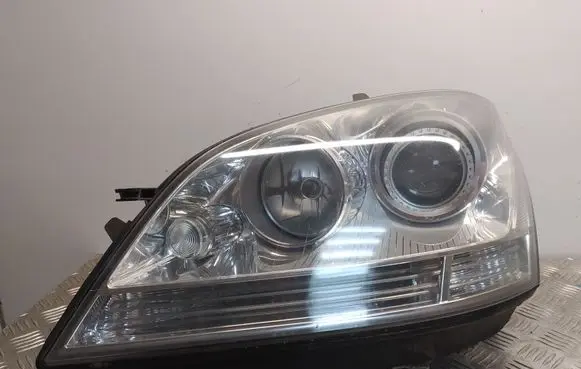 Mercedes-Benz ML W164 Headlight/headlamp