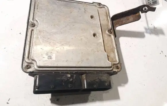 Dodge Avenger Engine control unit/module 0281014270