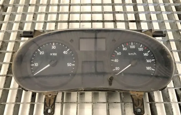 Renault Master II Speedometer (instrument cluster) P8200359415G