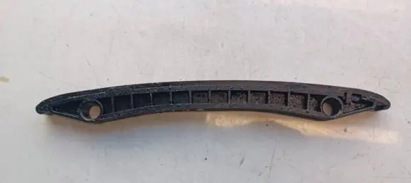 Renault Laguna III Slide rail for timing chain 