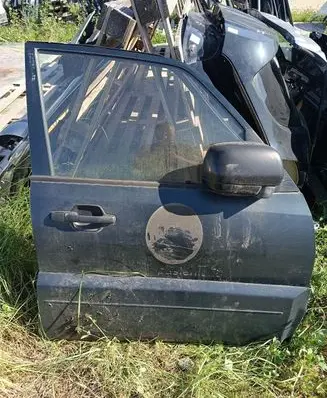 Mitsubishi Pajero Front door NOCODE