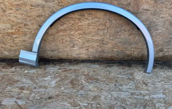 Audi SQ7 Front arch trim 4M0853718K 4M0854970A
