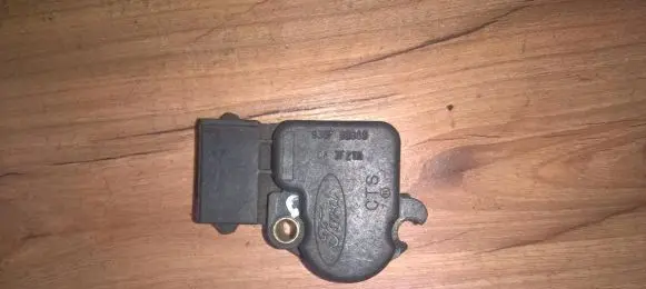 Ford Galaxy Throttle valve position sensor 938f9b989 3f21a