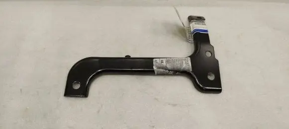 Ford F150 Front bumper mounting bracket JL3Z17754A 5533631