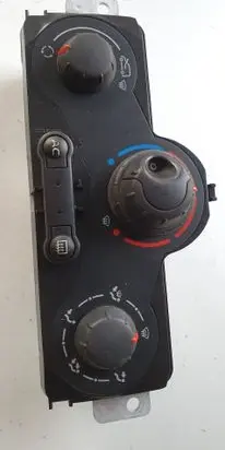 Renault Kangoo II Climate control unit