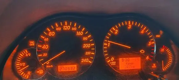 Toyota Avensis T250 Speedometer (instrument cluster) 8380005C00C MB2574305295