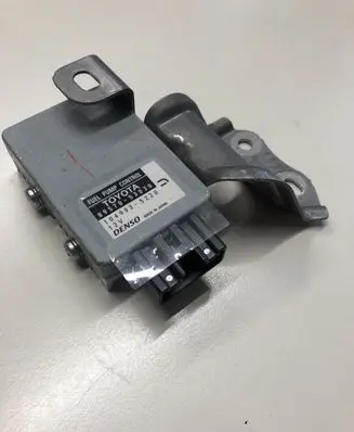 Lexus GS 250 350 300H 450H Fuel injection pump control unit/module 8957053030 1049935220