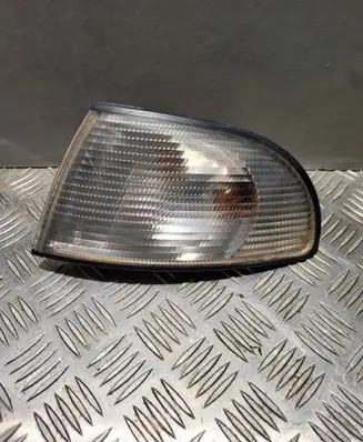 Front indicator light