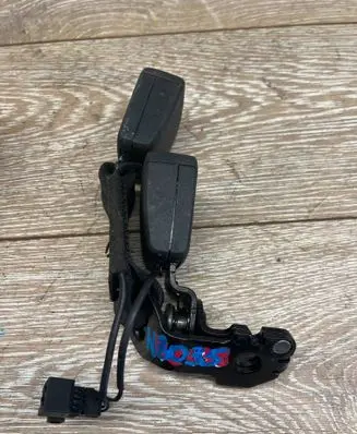 Audi A4 S4 B9 8W Middle seatbelt buckle (rear) 34172060A