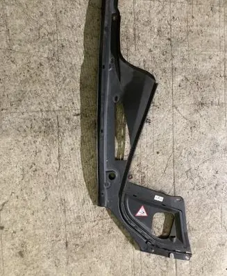 BMW 5 F10 F11 Other engine bay part 51767019804 7019804