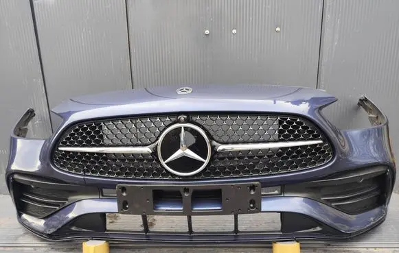 Mercedes-Benz C W206 Front bumper W206ZDERZAK