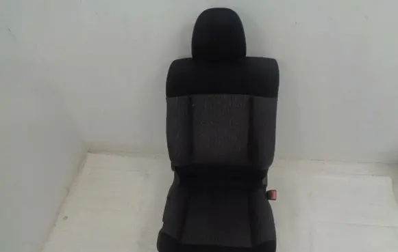Citroen C4 Cactus Front driver seat 