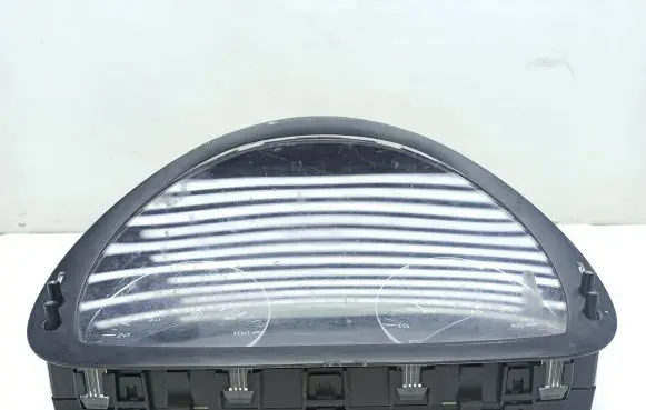 Mercedes-Benz Sprinter W906 Speedometer (instrument cluster) A9069008303
