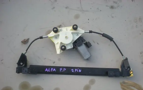 Alfa Romeo 156 Rear door window regulator with motor