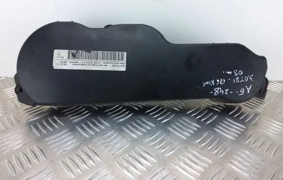 Audi A5 8T 8F Timing belt guard (cover) 059109123AD