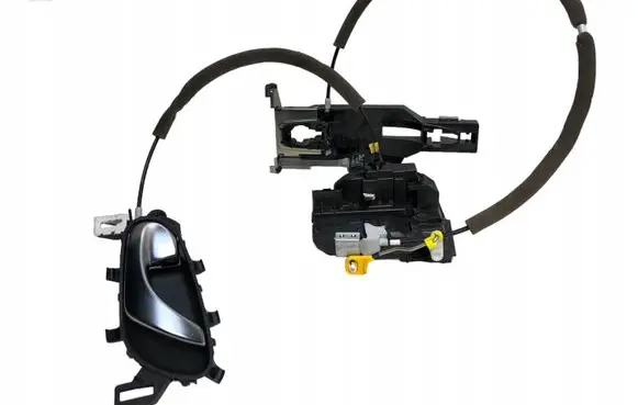 Renault Kadjar Front door lock