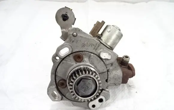 Citroen C5 Aircross Fuel injection high pressure pump 9674984480