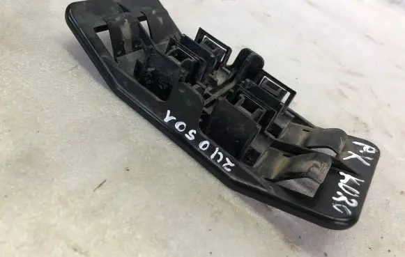 Mercedes-Benz GLA H247 Other engine bay part A0009953403