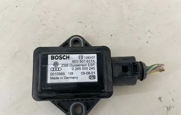 Audi A6 S6 C5 4B ESP acceleration yaw rate sensor 8E0907637A