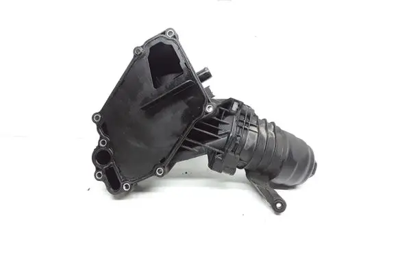 Volvo XC60 Oil filter mounting bracket 30757730