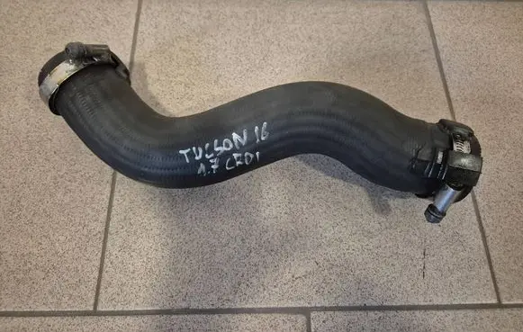 Intercooler hose/pipe