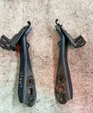 Renault Master III Engine bonnet/hood hinges 654000006R