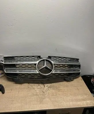Front bumper foam support bar